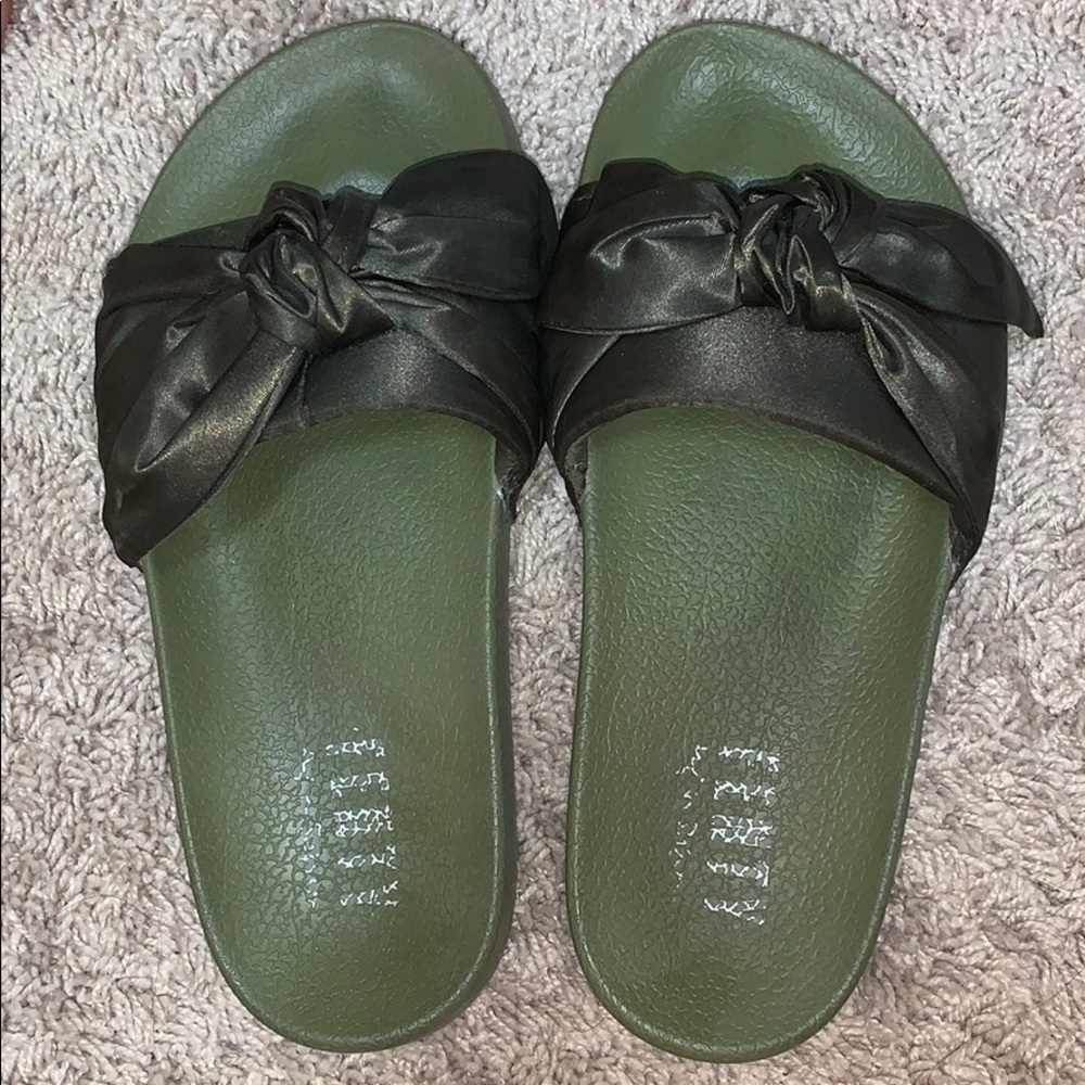 Fenty slides